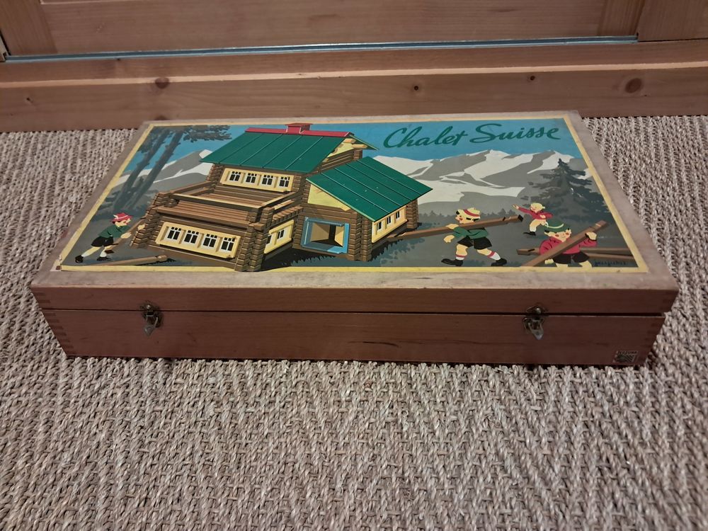 maison bois chalet suisse Jeux / jouets