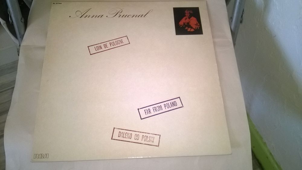 Vinyle ANNA PRUCNAL
Loin de Pologne
1983
Excellent etat
CD et vinyles