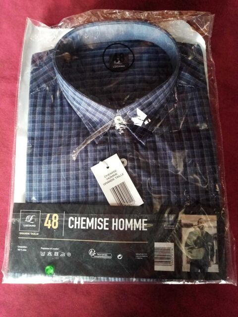 Chemise bleu marine taille 48 neuve dans son emballage 10 Avermes (03)