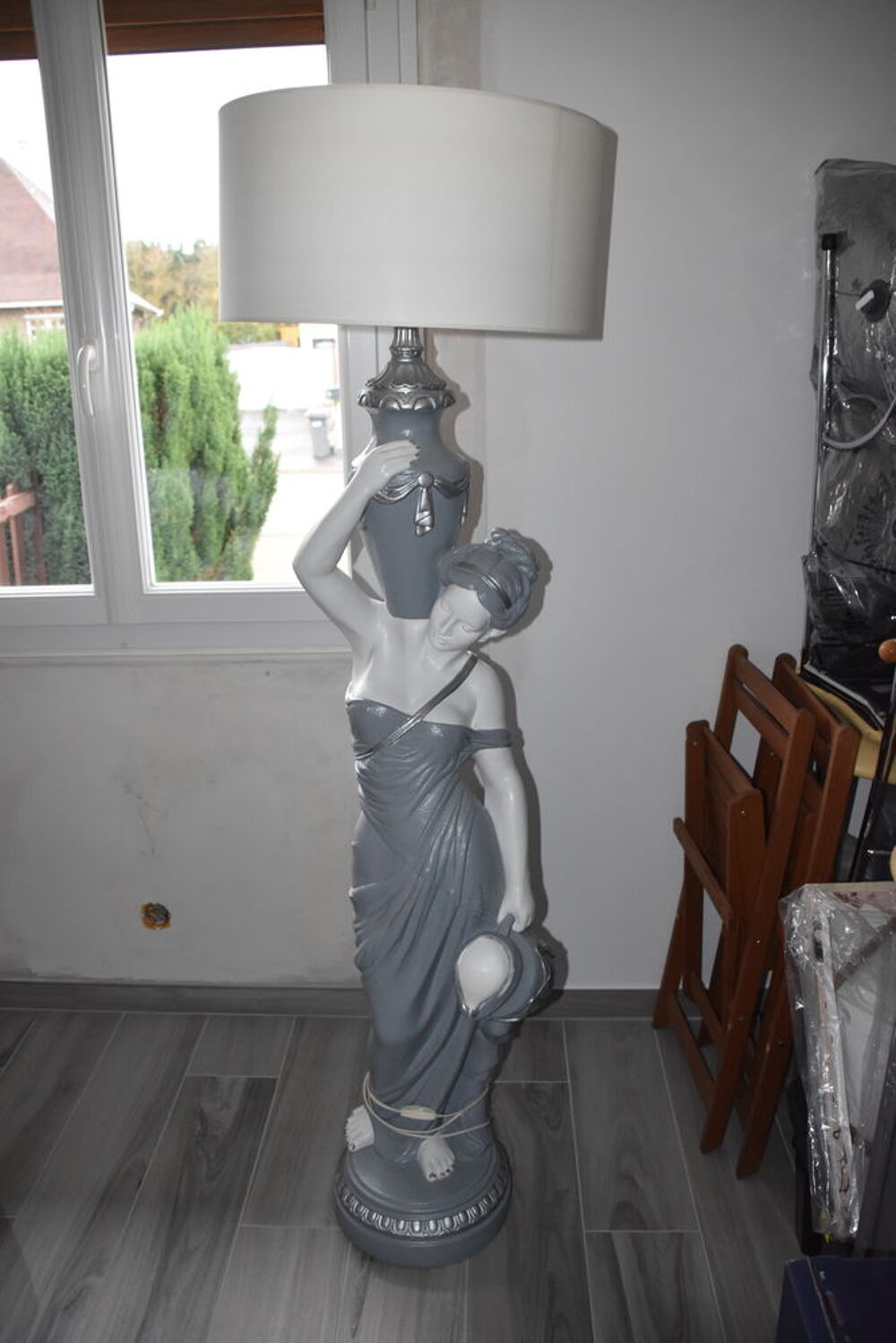 Lampe Porteuse d'eau D�coration