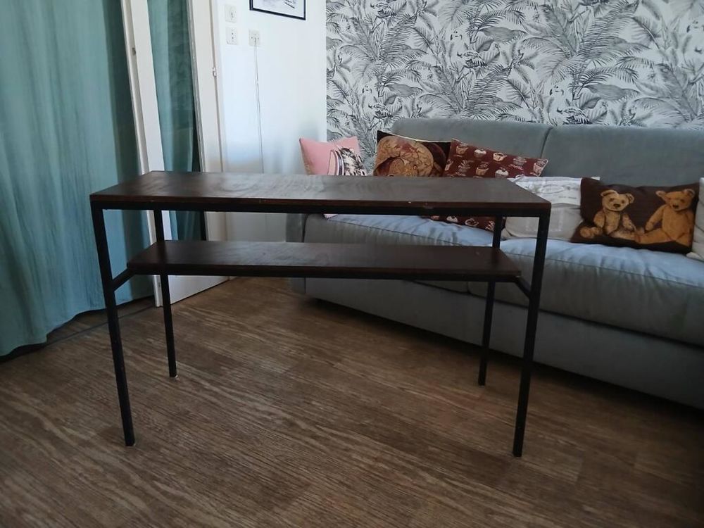 CONSOLE. Meubles