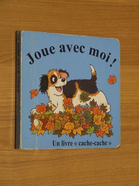 Livre À partir de 2 ans et  JOUE AVEC MOI
1 Bagnolet (93)