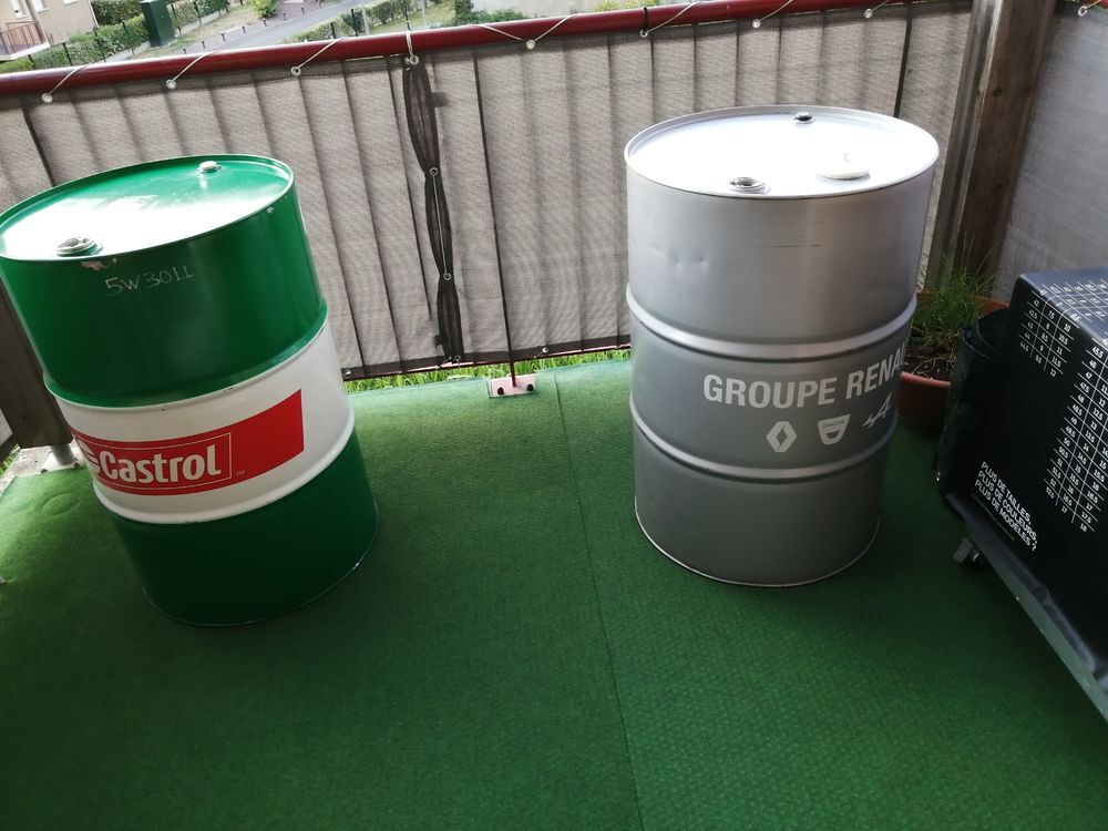 fut metal 200litres Meubles