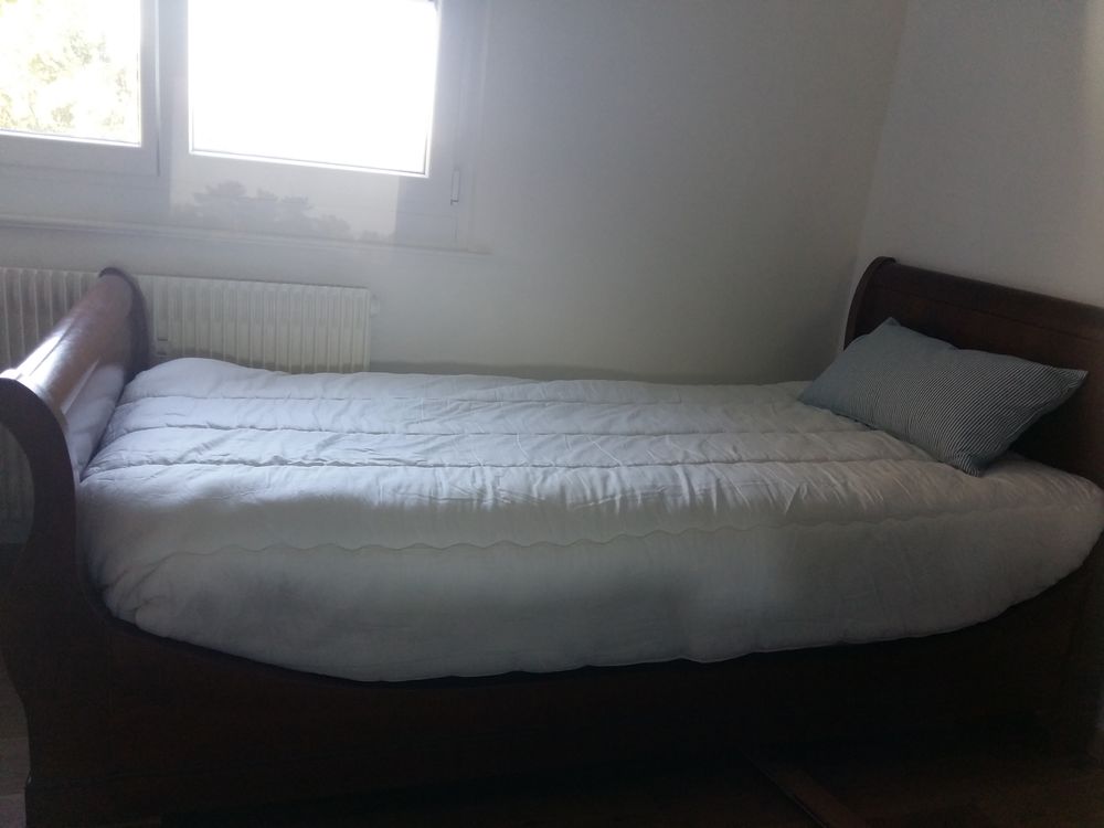Lit bateau 90x190 merisier Meubles