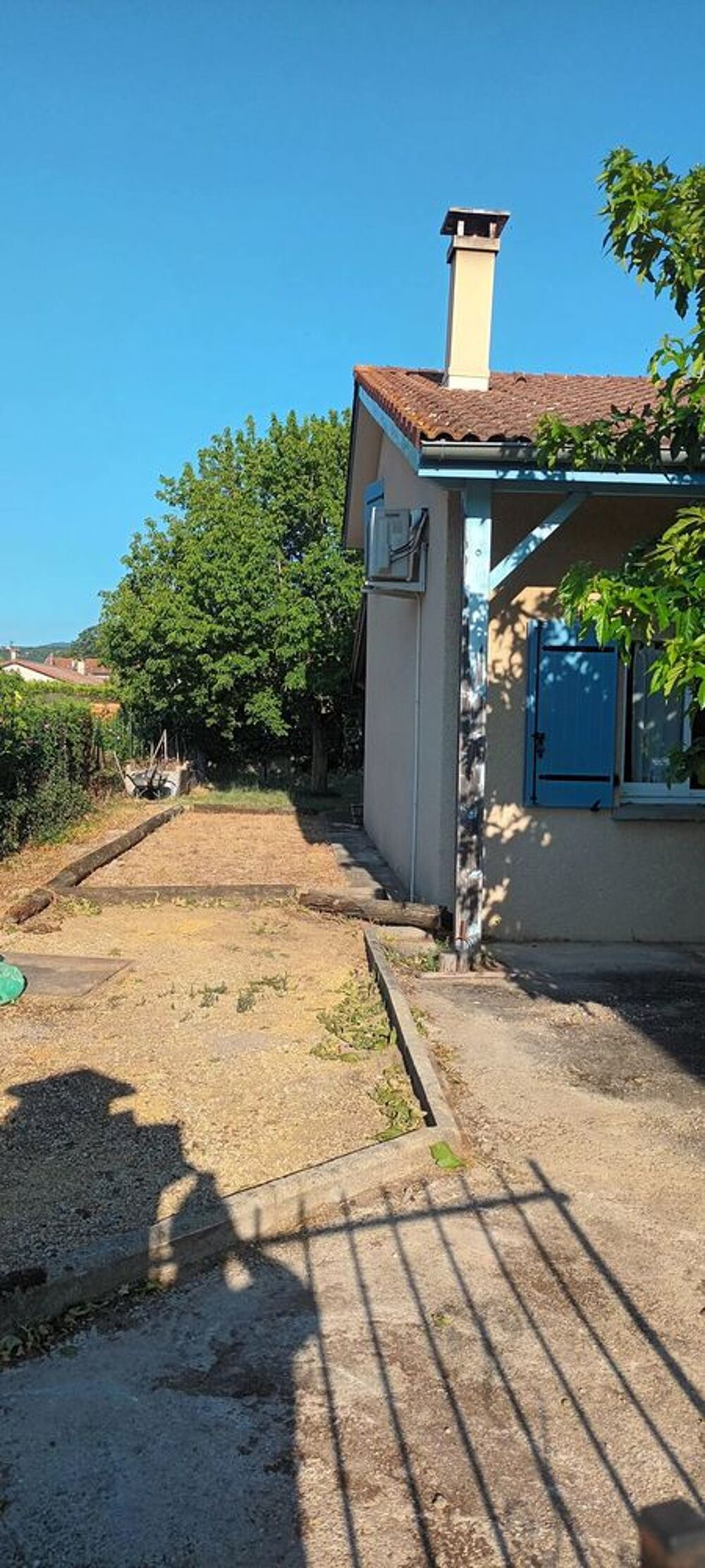 Vente Villa villa sur terrain clos arboré 