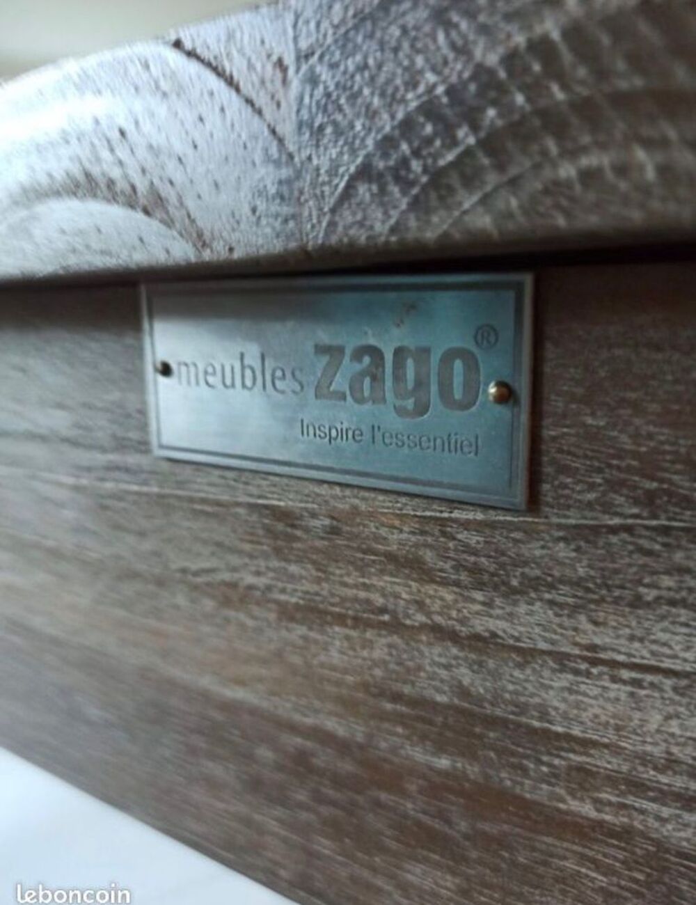 Table contemporaine Meubles
