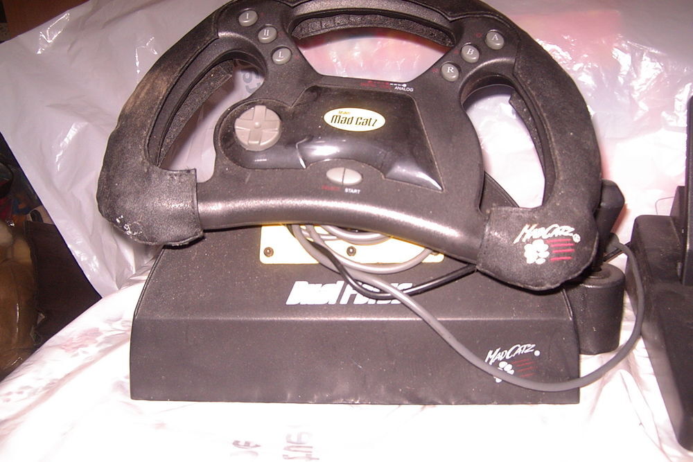 Volant analogique double force PlayStation Consoles et jeux vidéos