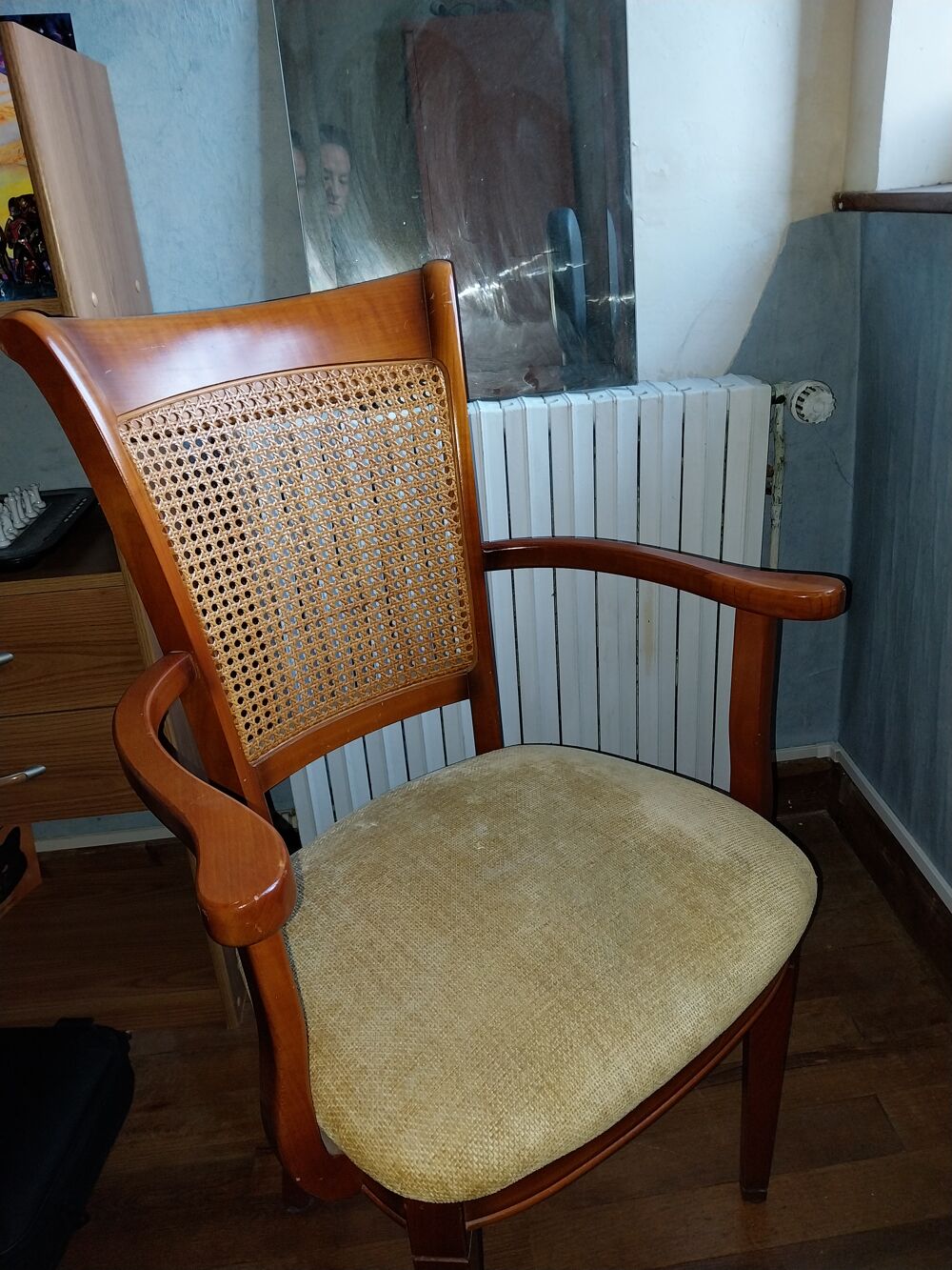 chaise type ancien Meubles