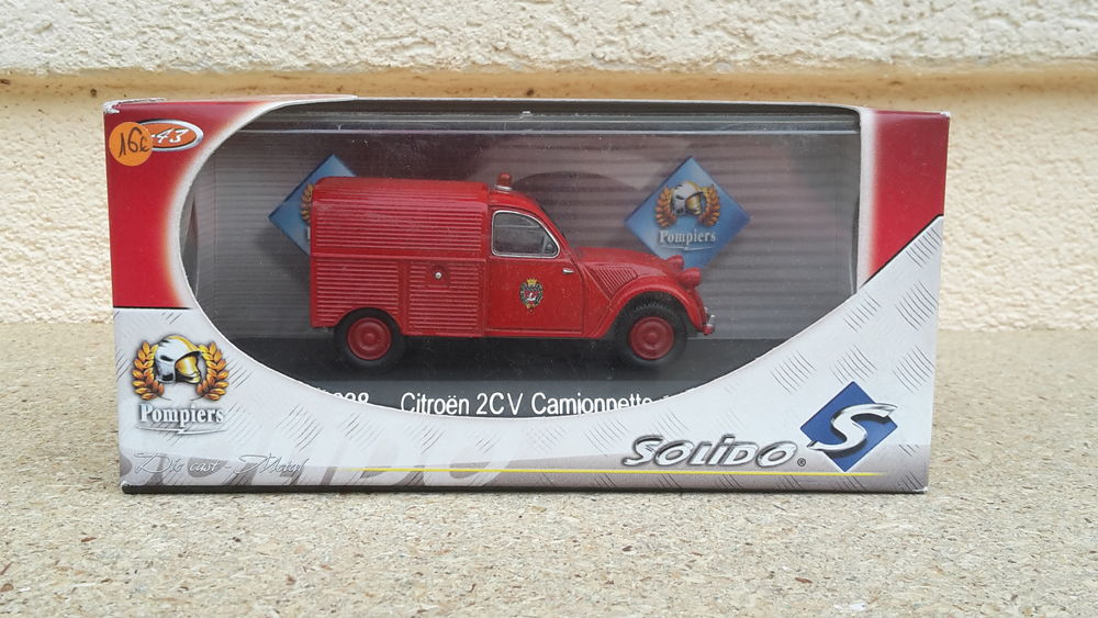 Citro&euml;n 2 cv camionnette pompiers 