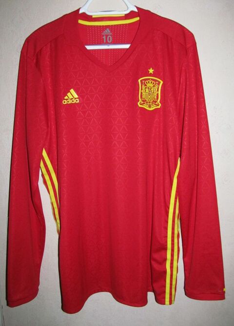 Maillot Adidas Espagne 2016 (manches longues, avec d�faut) 19 Amiens (80)