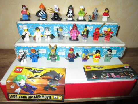  LOT VIEUX LEGO SUPER HEROS Villepinte (93)