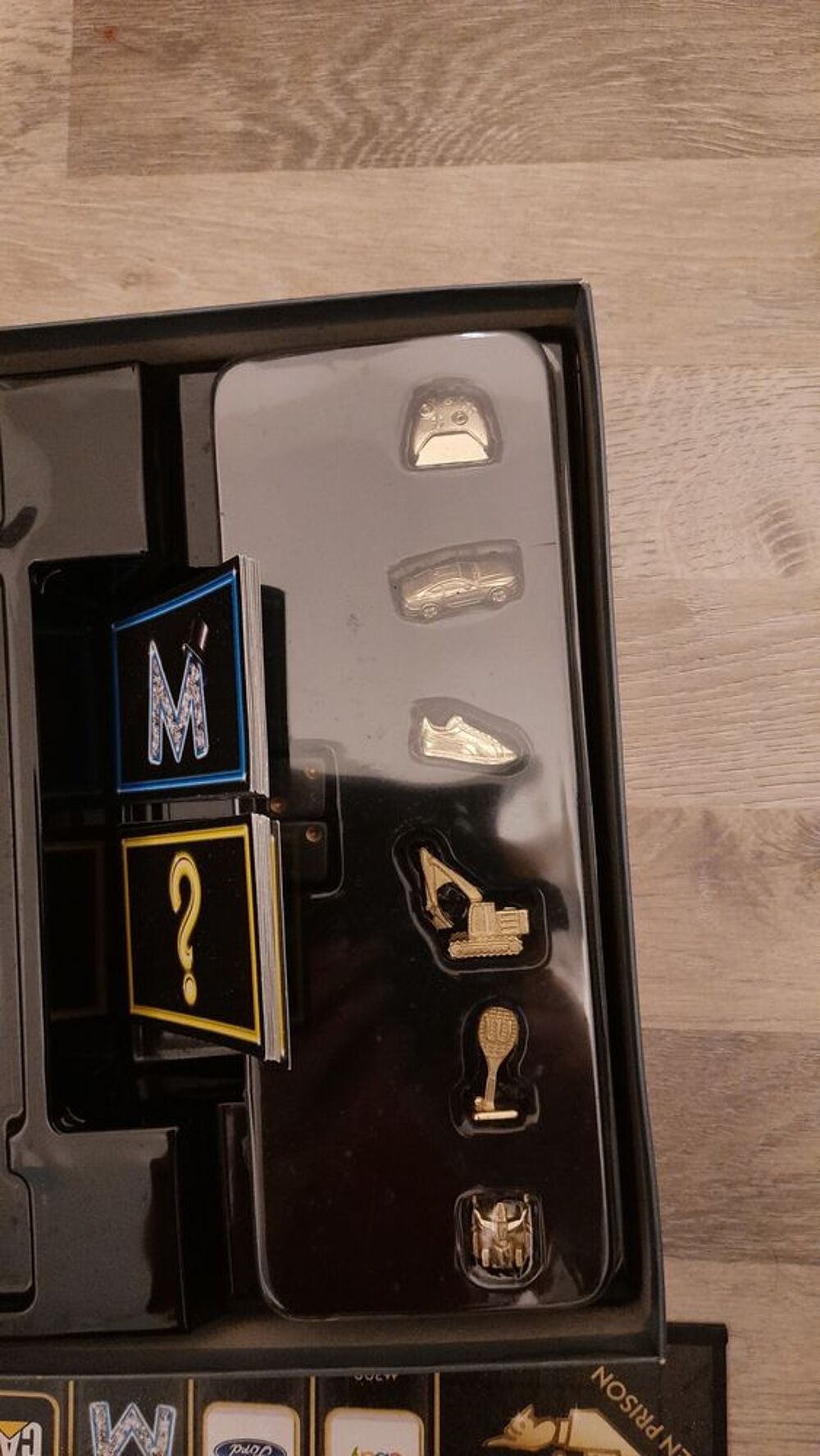 Monopoly Empire ? Jeu de Soci&eacute;t&eacute; Version Fran&ccedil;aise Jeux / jouets