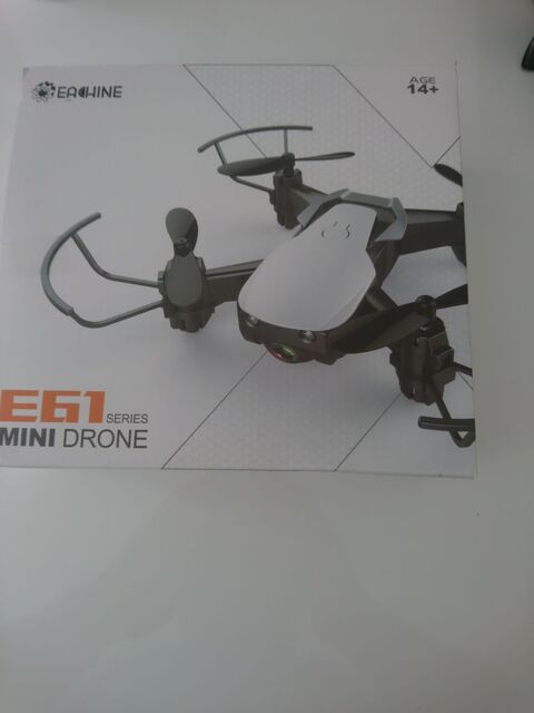 Drone Eachine E61series Mini  0 Berneuil (17)