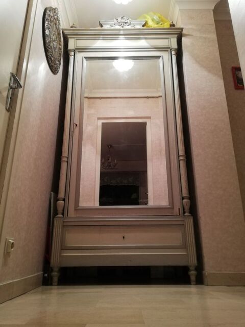 armoire ancienne avec le miroir 550 Grenoble (38)