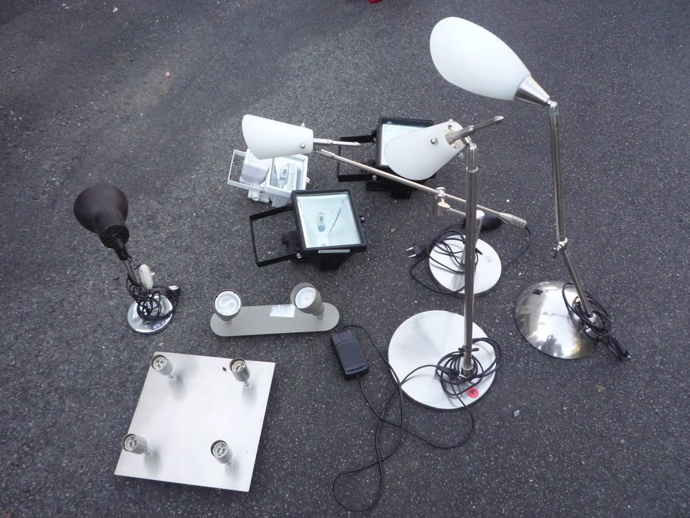 Lampe/liseuse/spot
Décoration