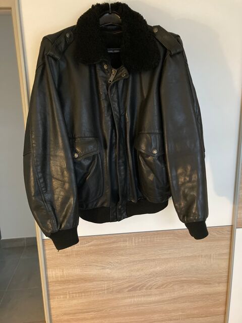 Vetement homme sales occasion particulier