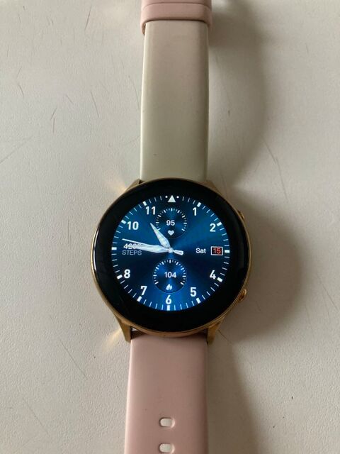 montre connect�e 25 Valence (26)