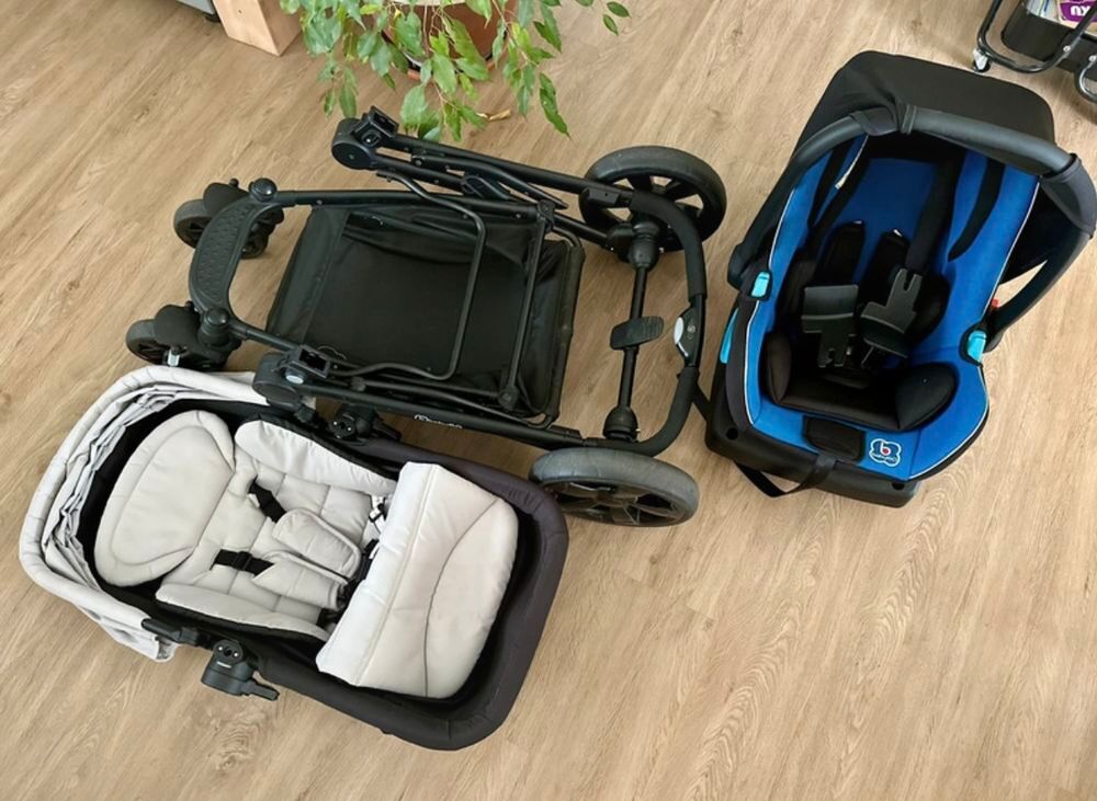 Poussette &amp; Si&egrave;ge auto Babygo Pu�riculture