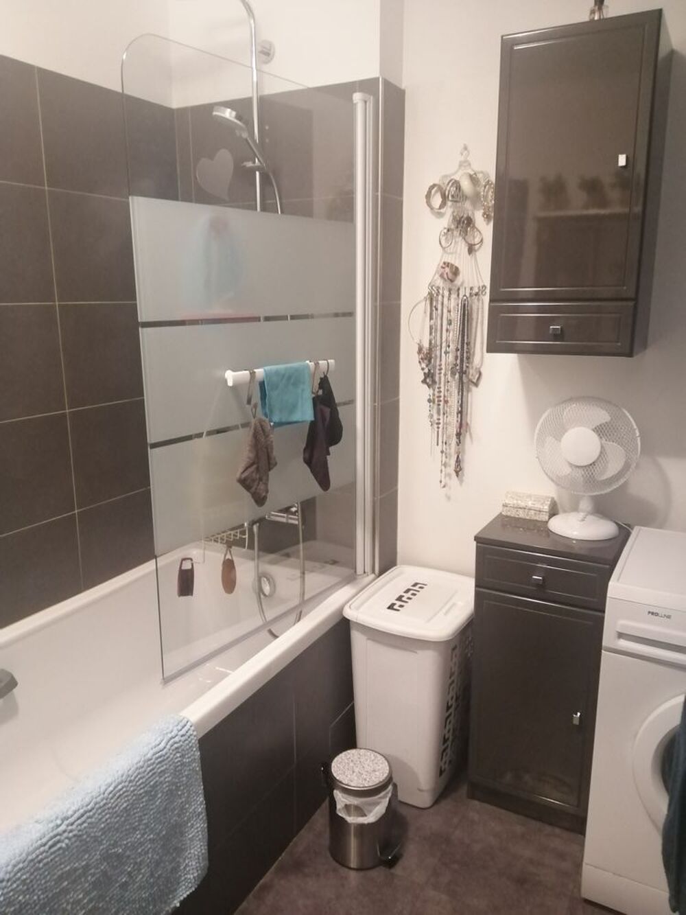   Avignon Chambre Prive Intramuros Provence-Alpes-Cte d'Azur, Avignon (84000)