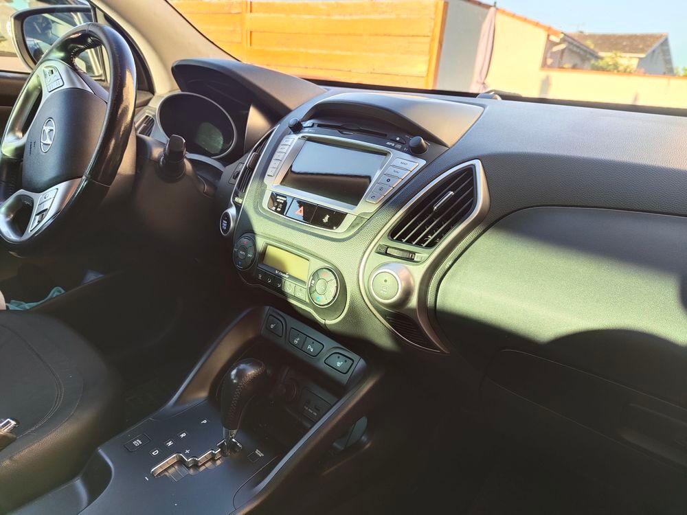 iX35 ix35 2.0 CRDi 184 4WD Pack Premium Limited A 2013 occasion 42110 Feurs
