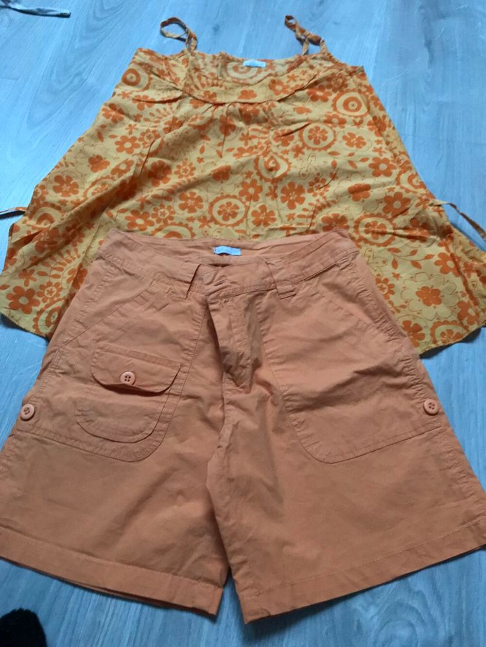 SHORT &amp; LIQUETTE ORANGE/BEIGE T. 36 Grand Vêtements