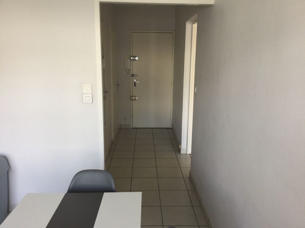 Location Appartement F1 idéale étudiant Saint-Étienne