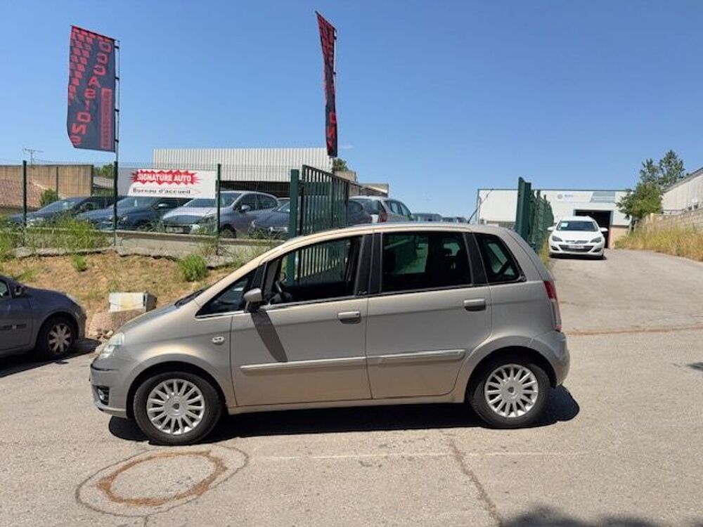 Musa 1.3 Multijet 16v 90 ch Platino 2009 occasion 34690 Fabr&egrave;gues