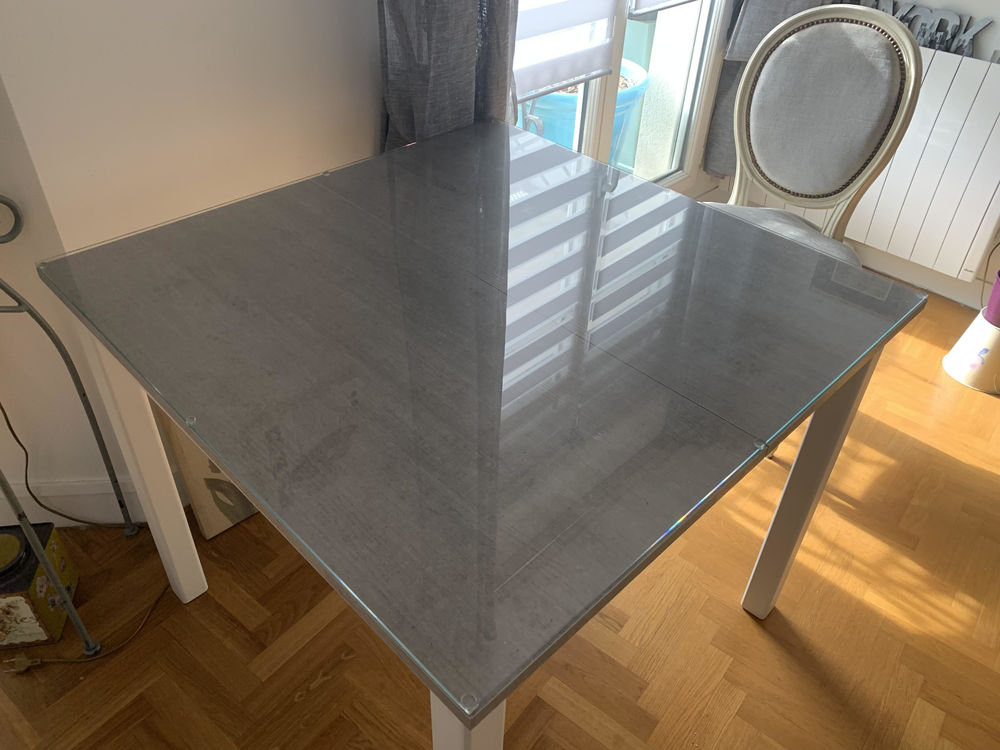 table salle &agrave; manger Meubles