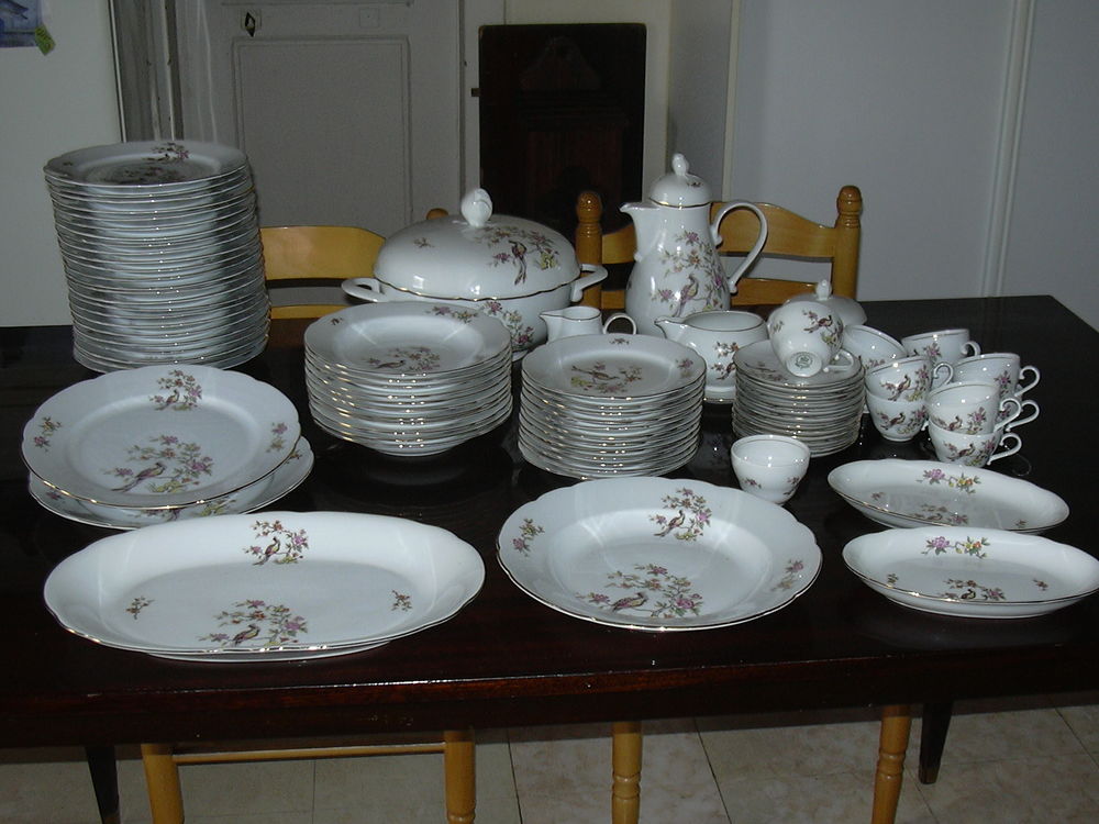 SERVICE VAISSELLE EN PORCELAINE KAHLA Cuisine