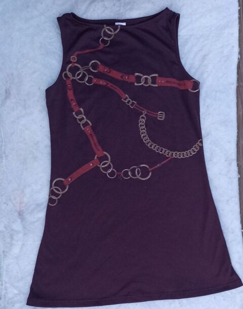 Robe Bordeaux 42/44 6 Vesoul (70)