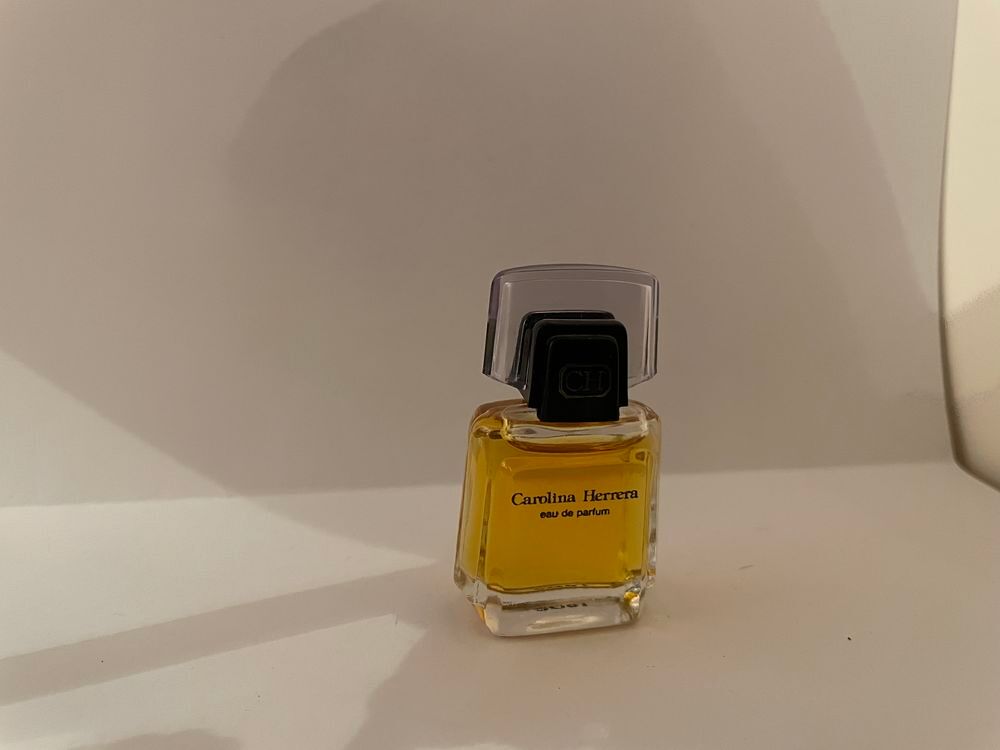 Mini miniature collection parfum Carolina Herrera 