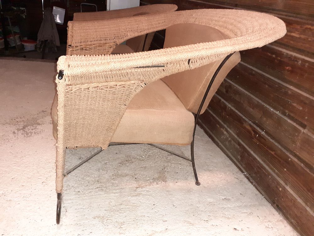 FAUTEUILS ET BANQUETTE Meubles