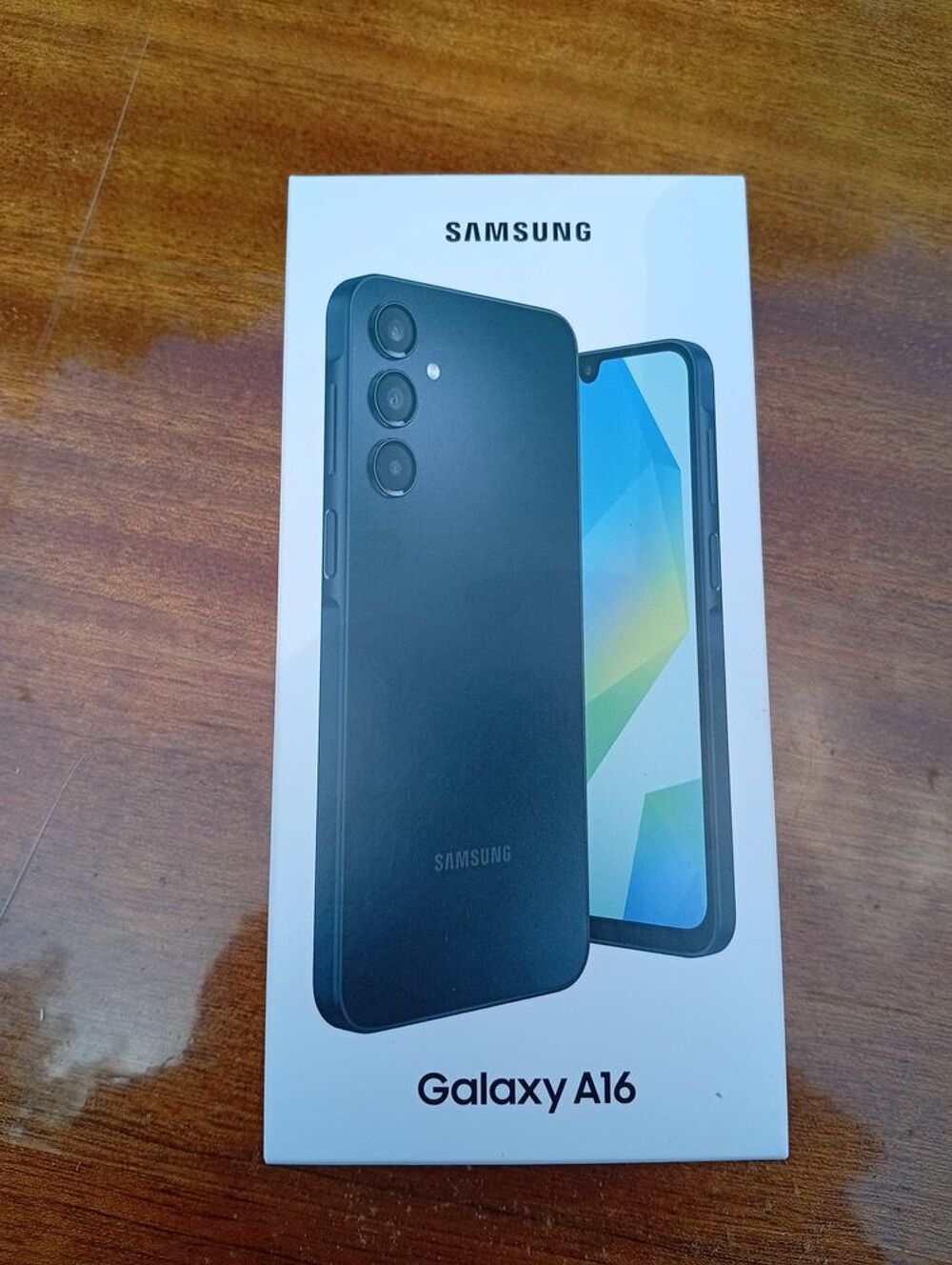 SAMSUNG galaxy A16 Téléphones et tablettes