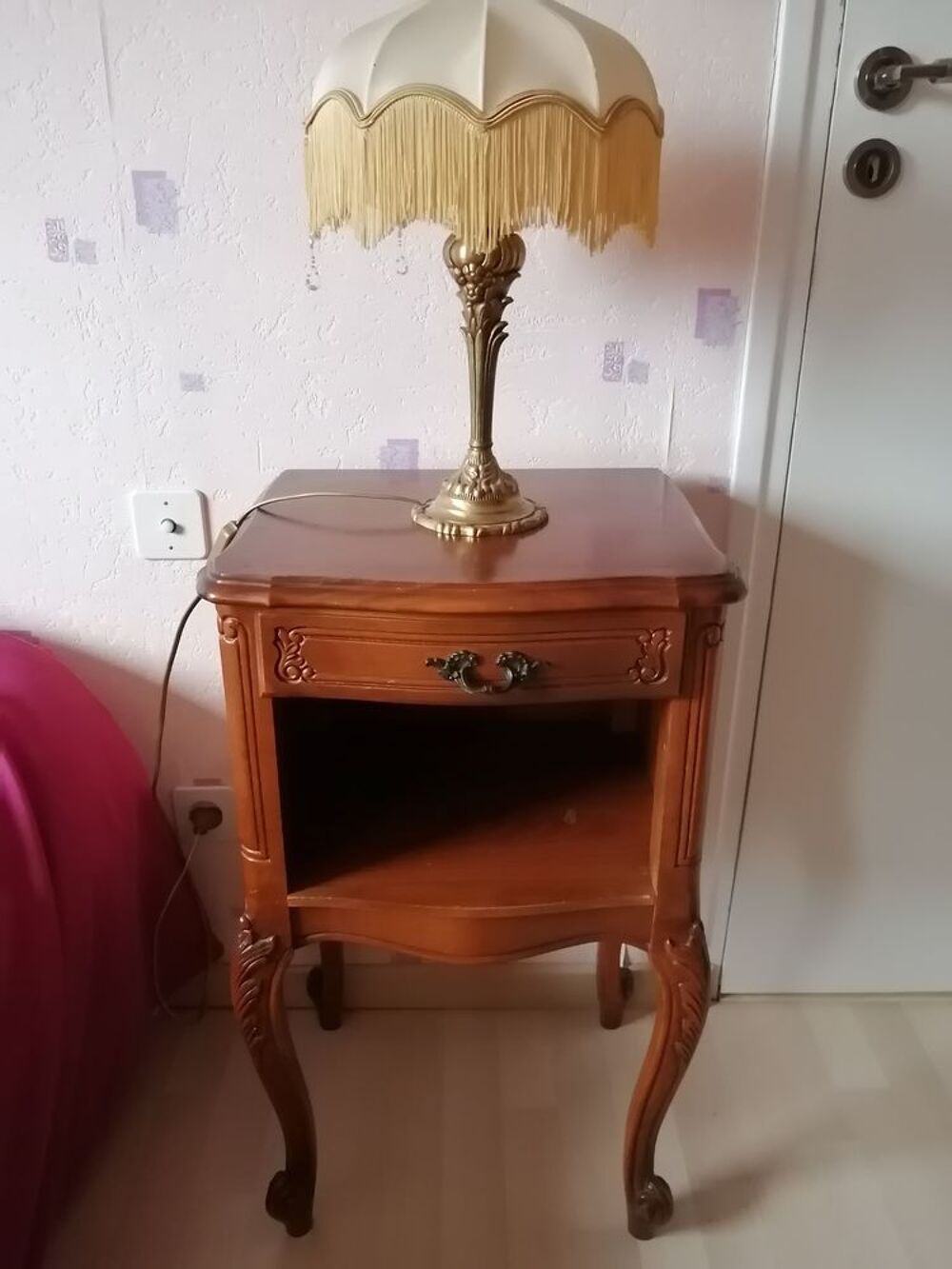 Armoire et 2 chevets en merisier massif Meubles