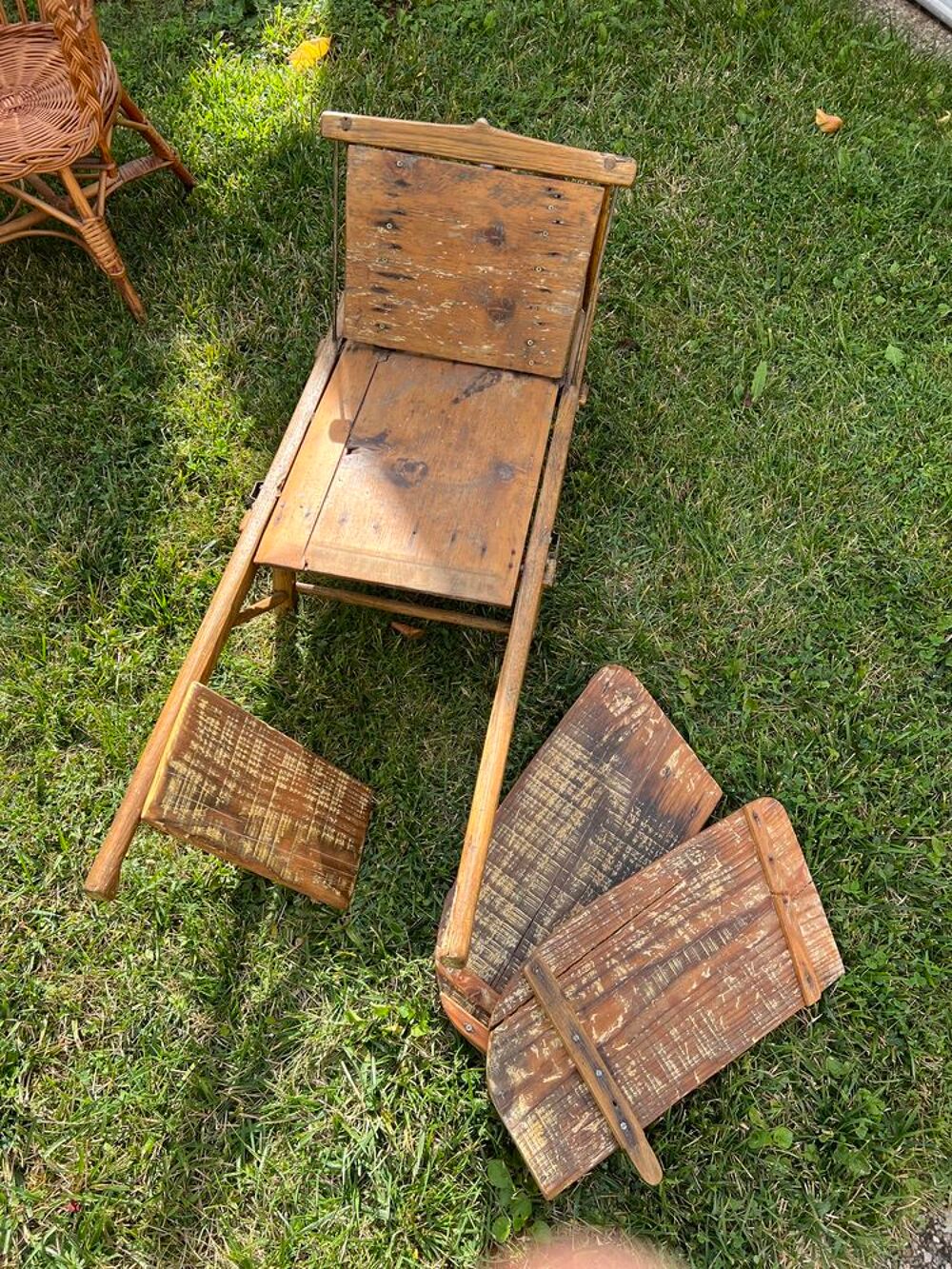 Lot chaises rotin et brouettes enfant Mobilier enfants