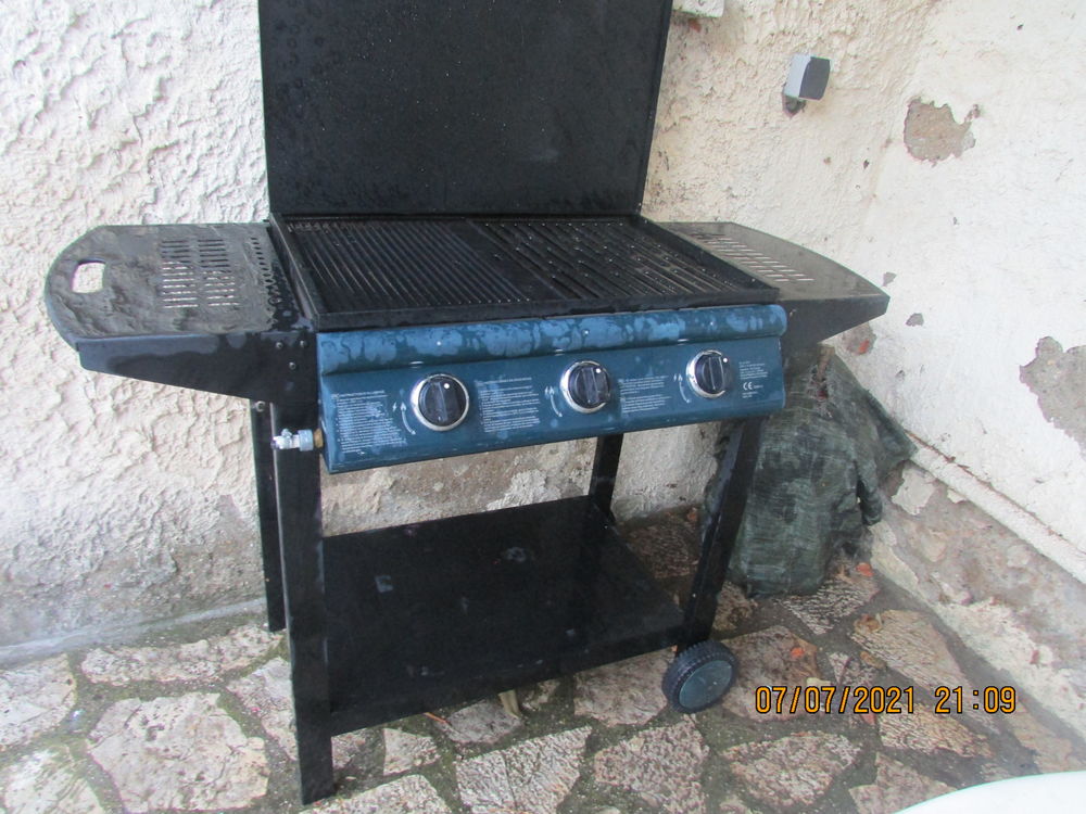 barbecue ,plancha, &agrave; gaz Electroménager