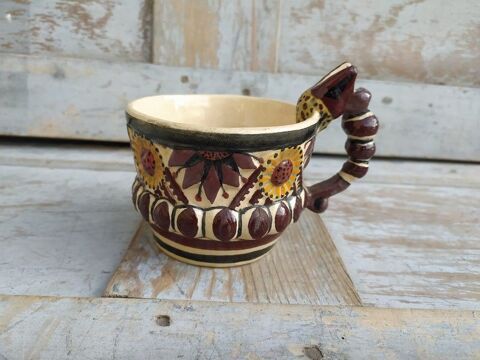 Tasse Fa�ence de Quimper Paul Fouillen Bretagne  25 Loches (37)