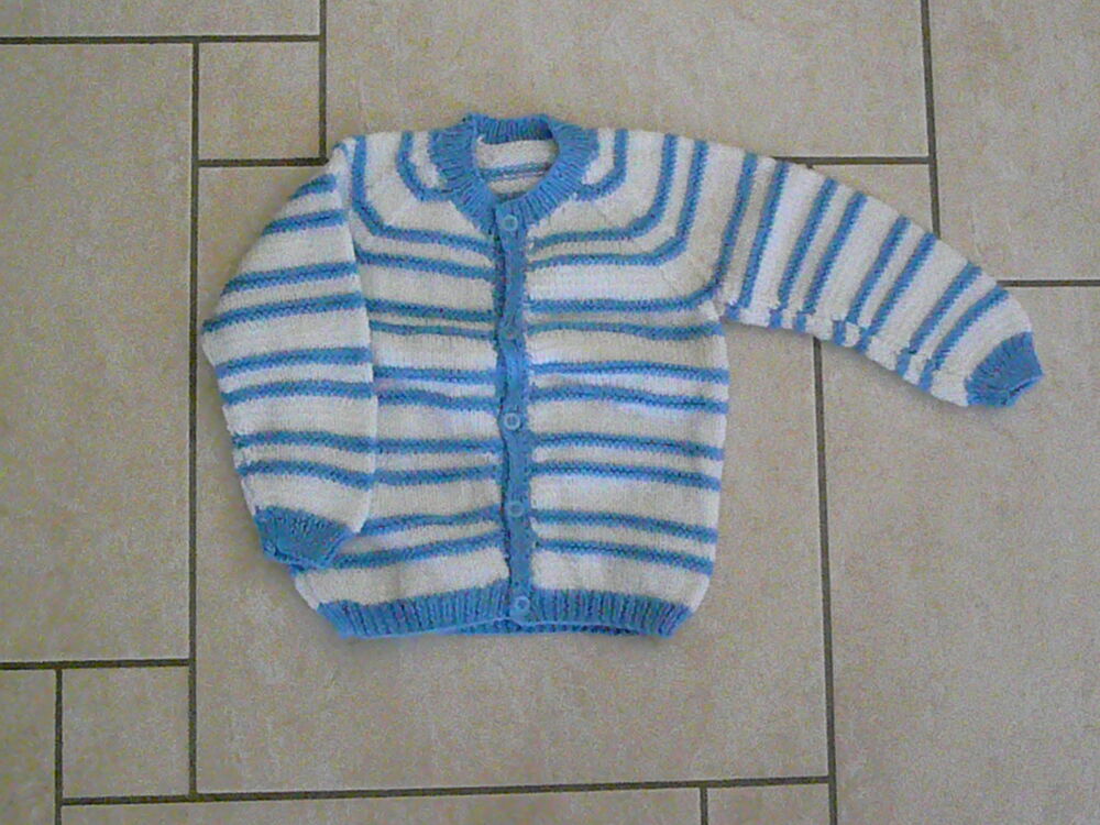 Gilet blanc et bleu 18 mois Puériculture