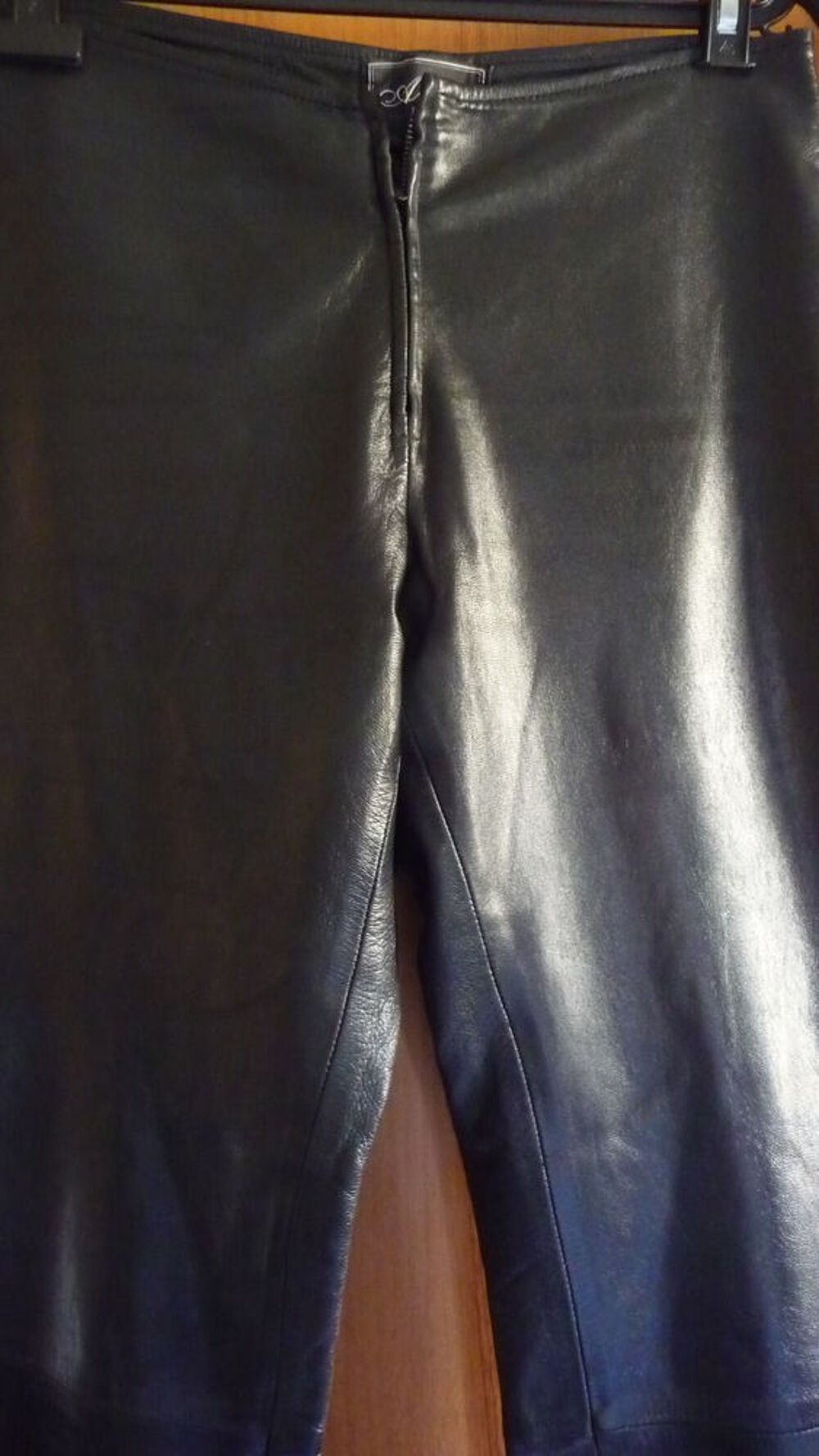 Pantalon femme cuir Vêtements