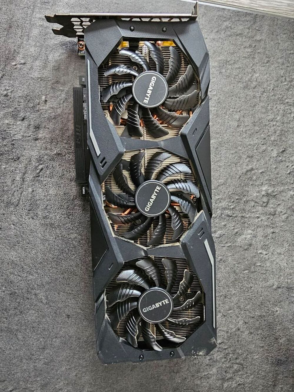 CARTE GRAPHIQUE RTX 2080TI Matériel informatique