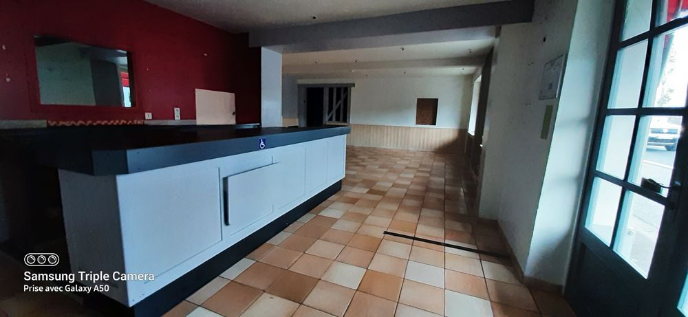 Vente Immeuble batiment anciennement à usage de restaurant Margon