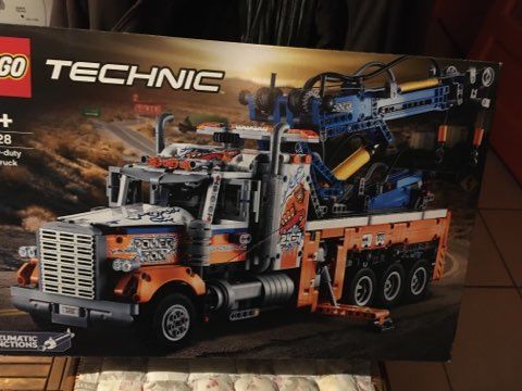 SUPERBE CAMION LOURD DE REMORQUAGE LEGO CONSTRUIT 0 Quimper (29)