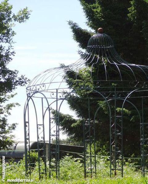tonnelle,gloriette en fer forgé neuve,fer plein, 3300 Fougères (35)