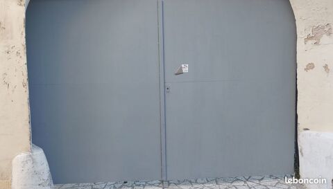 Portail metal 2 battants haut 2.50m largeur totale 4.00m
149 Montpellier (34)