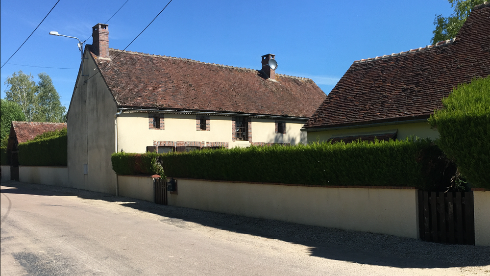 Vente Maison Longère et dépendance en Puisaye avec 6662 m2 de terrain Merry-la-vallée