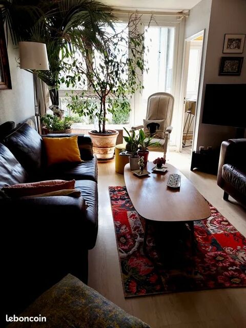 AV 2 CANAPES CUIR 570 Paris 14 (75)