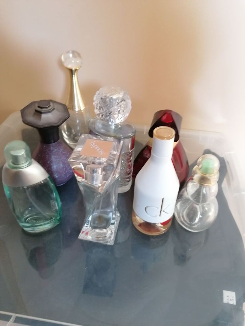 Flacons parfums vides 