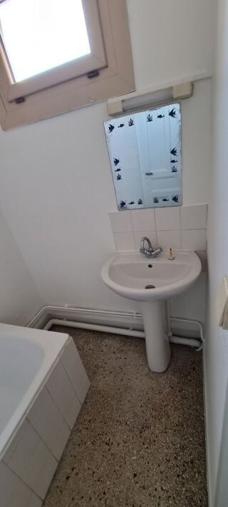  Appartement à louer 2 pièces 47 m²