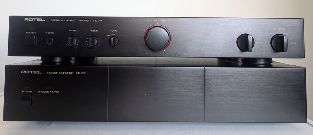 ensemble pr&eacute;ampli et ampli Rotel RC971/RB971 Audio et hifi