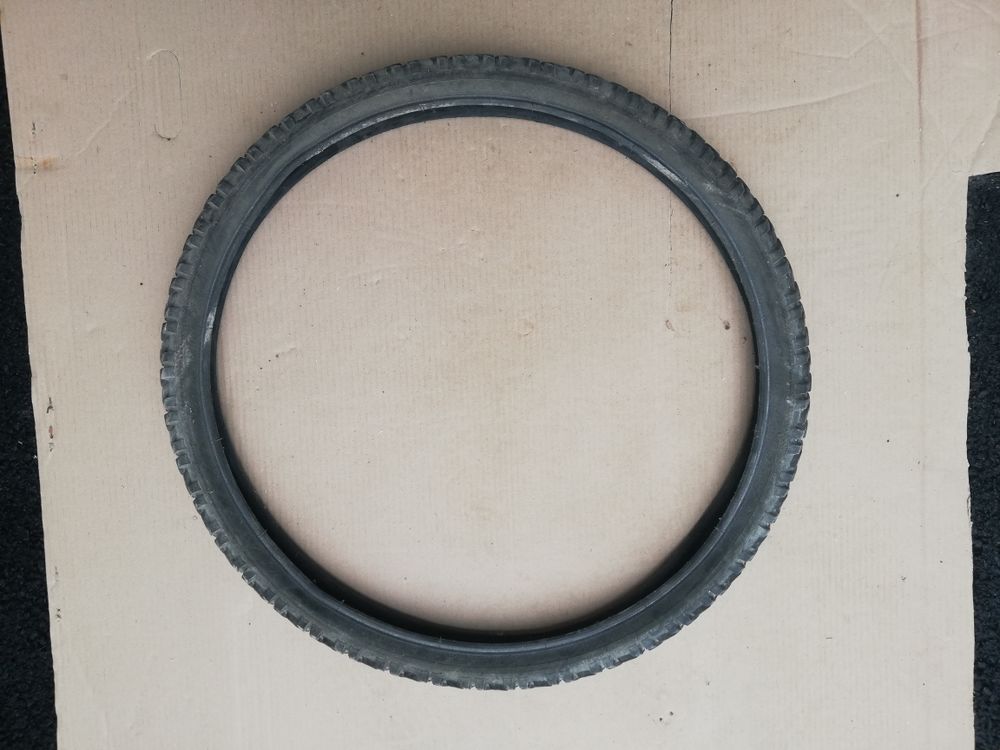 Pneux v&eacute;lo 26x2.10 Schwalbe BLACK JACK - ETRTO 54-5 Vélos